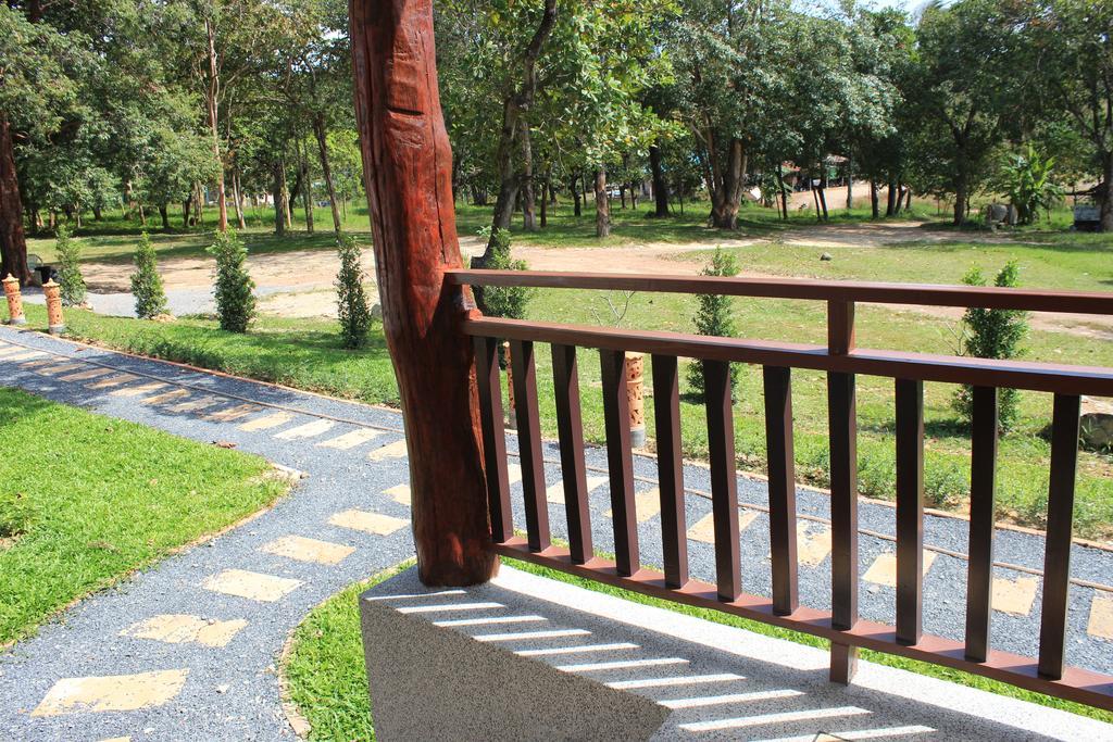 Lanta Happy Hill Hotel Ko Lanta Exterior foto