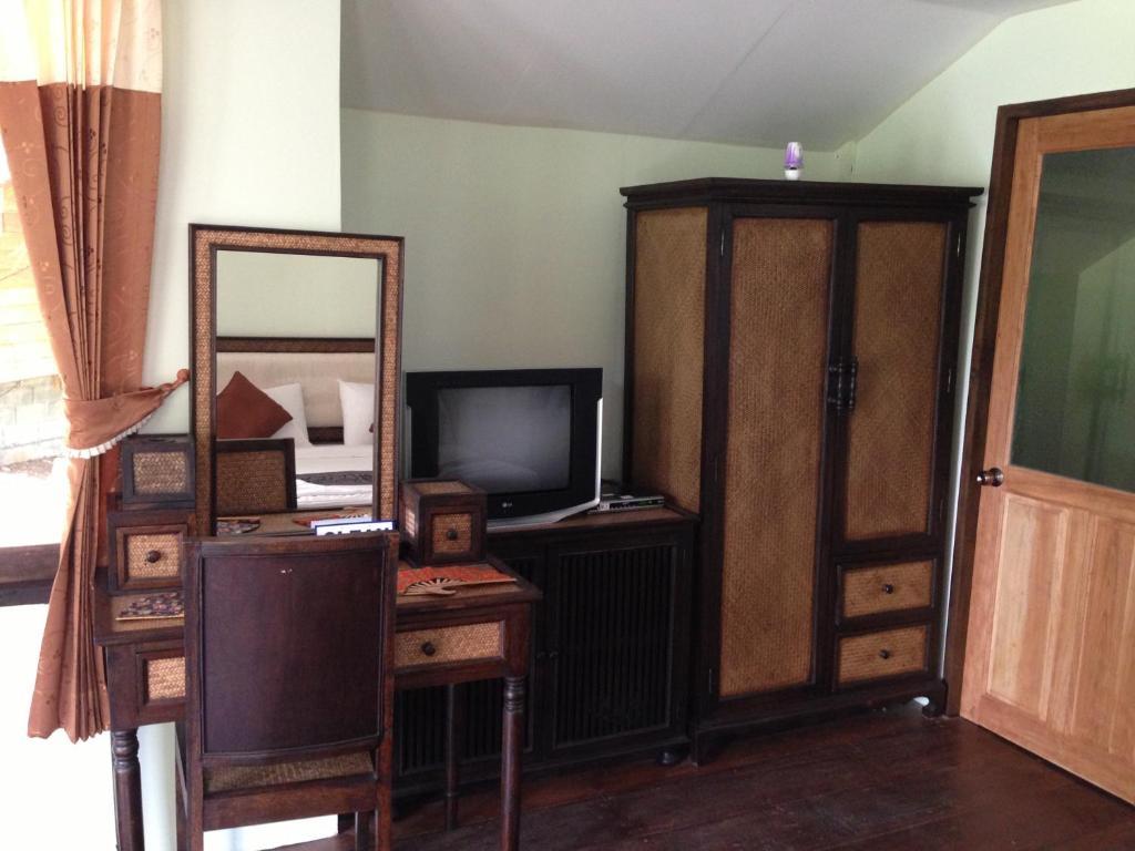 Lanta Happy Hill Hotel Ko Lanta Quarto foto