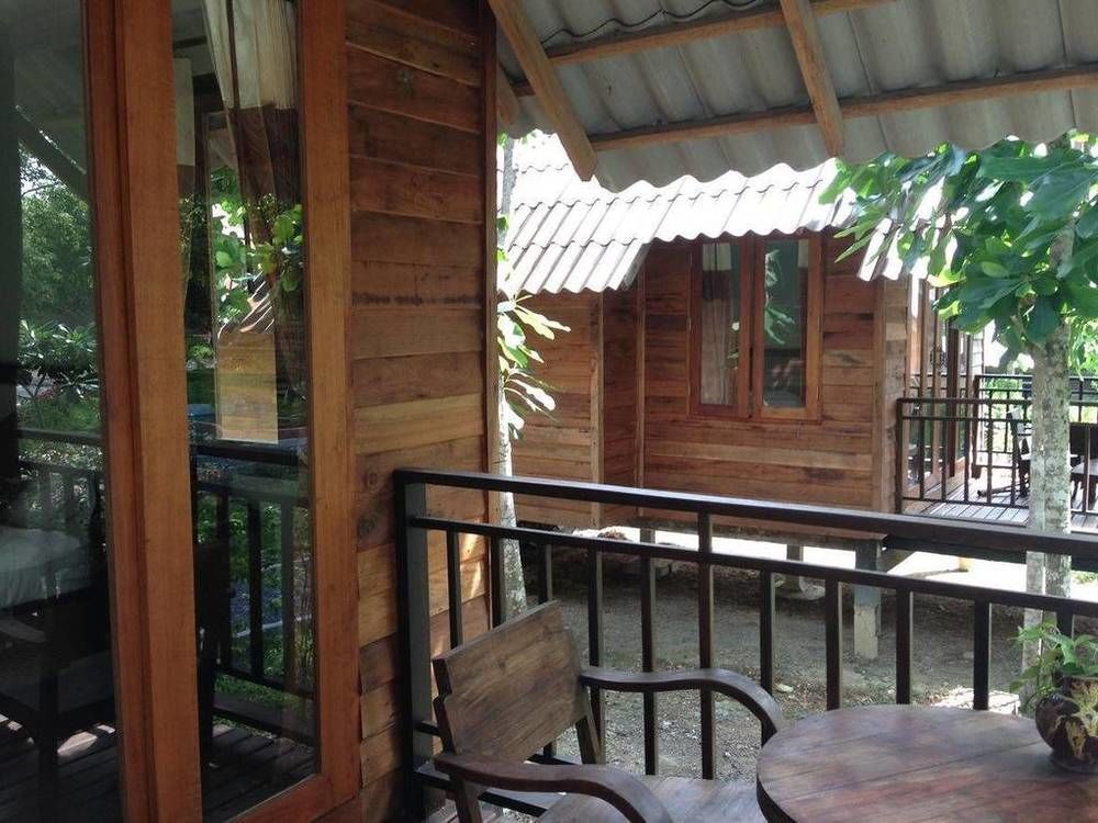 Lanta Happy Hill Hotel Ko Lanta Exterior foto