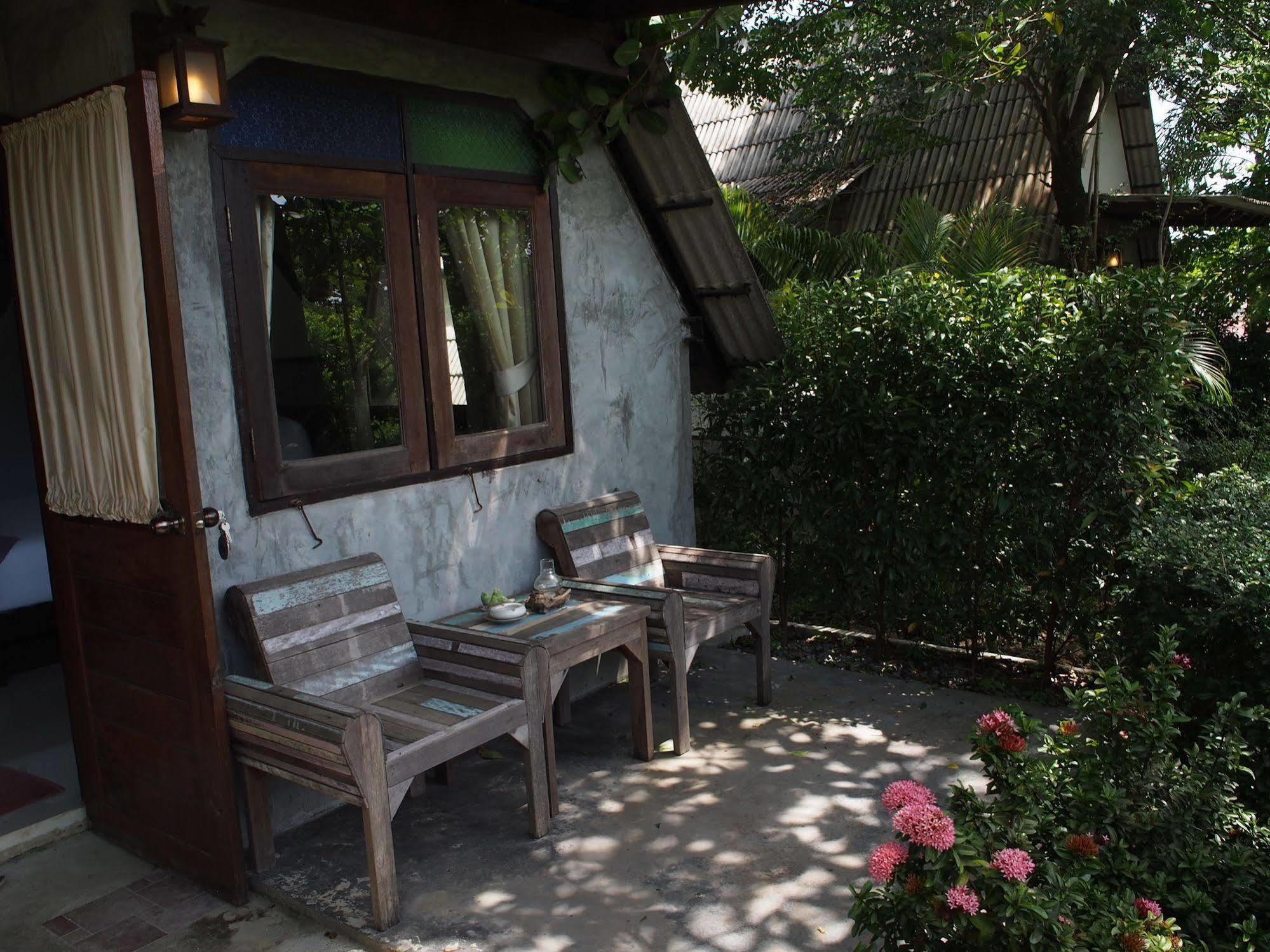 Lanta Happy Hill Hotel Ko Lanta Exterior foto